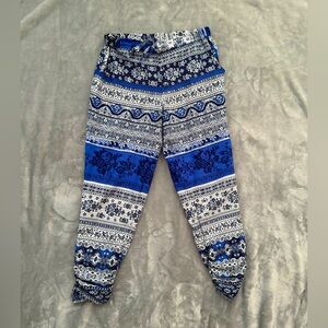 Design Lab Lord & Taylor Flowy Boho Soft Pants